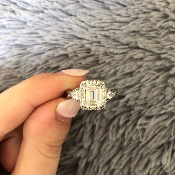 Fragrant Jewels Beautiful “Relax” Ring - Picture 3 of 5